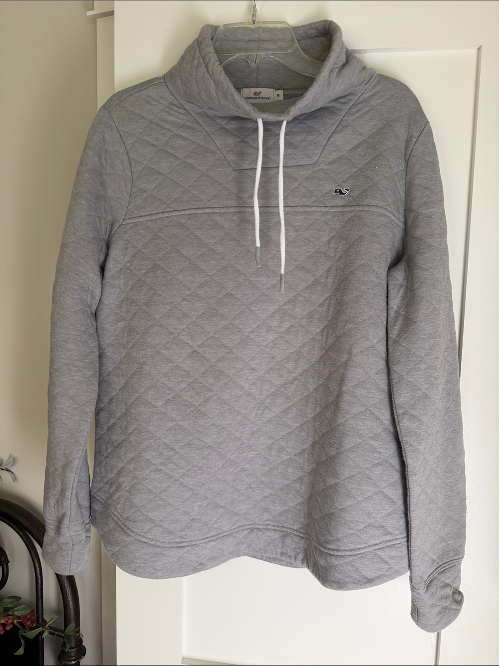 Vineyard Vines Light Gray Quilted Pullover Hoodie